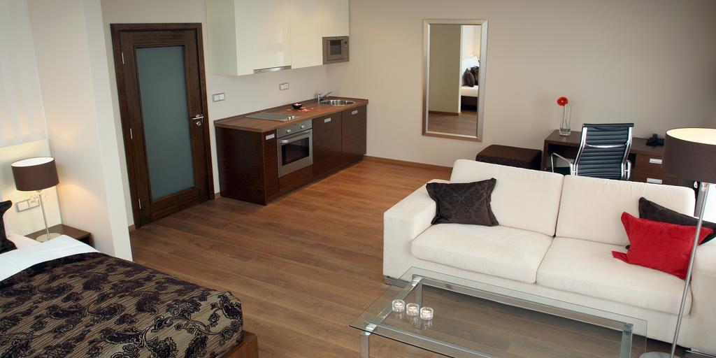 Golden Fish Apartmany Xia Plzeň Dış mekan fotoğraf