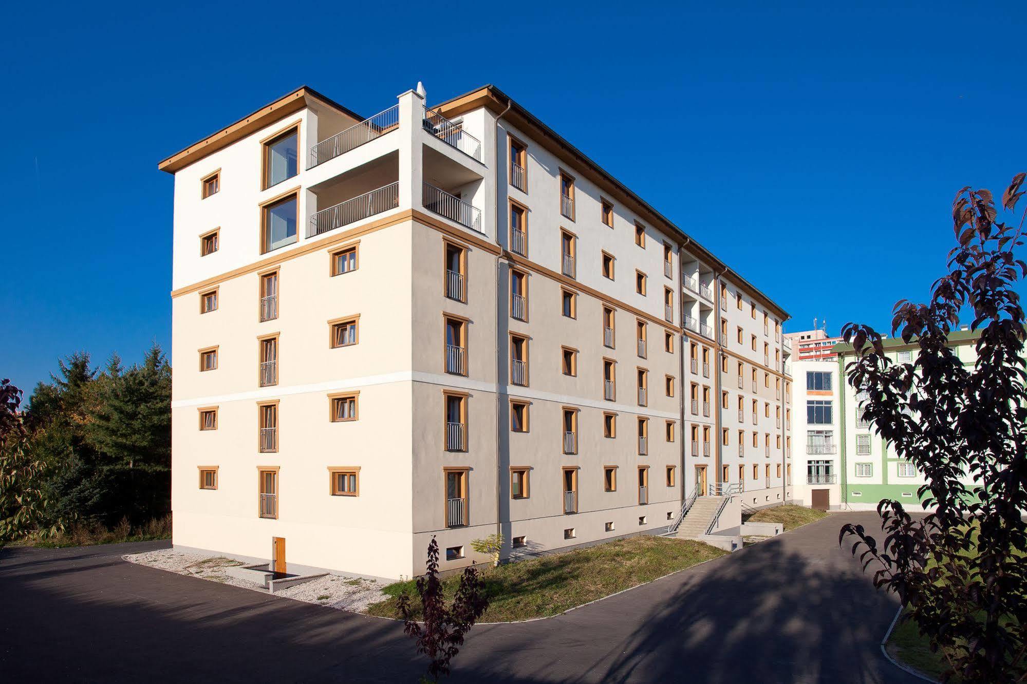 Golden Fish Apartmany Xia Plzeň Dış mekan fotoğraf