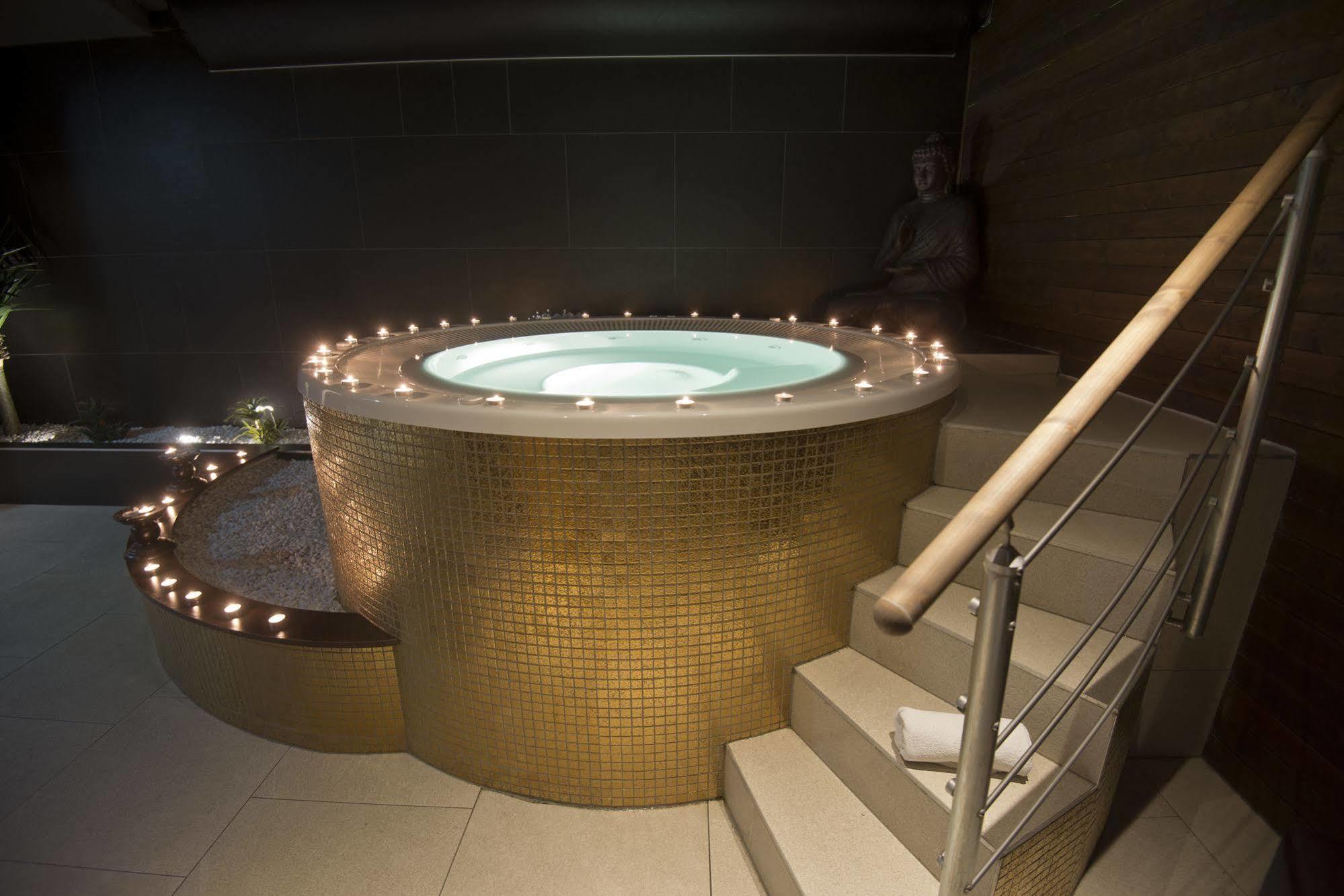 Golden Fish Apartmany Xia Plzeň Dış mekan fotoğraf