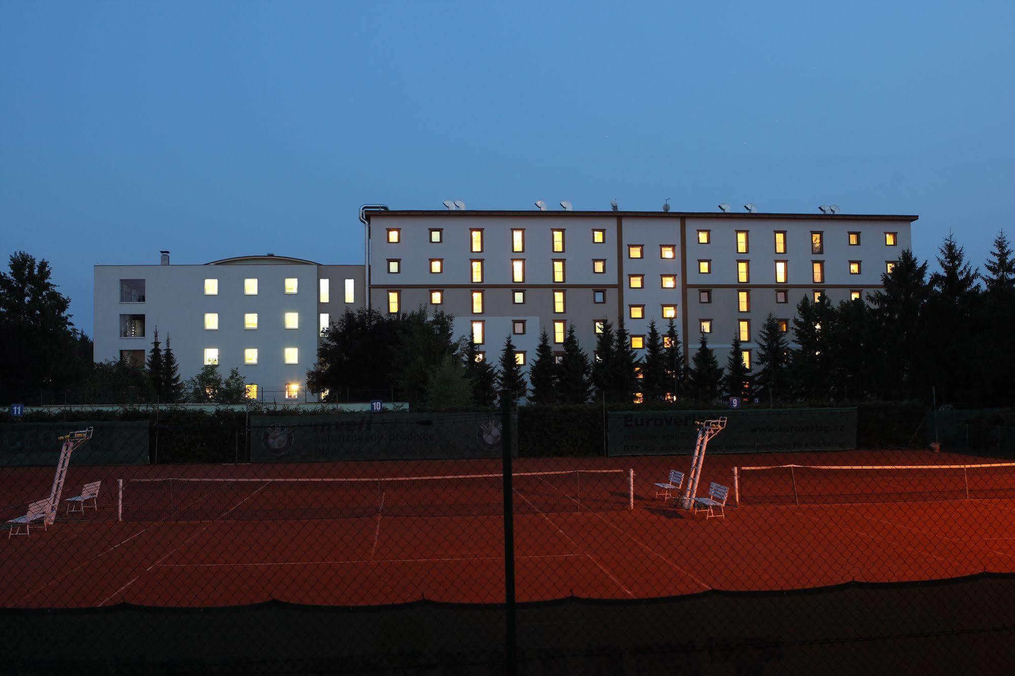 Golden Fish Apartmany Xia Plzeň Dış mekan fotoğraf